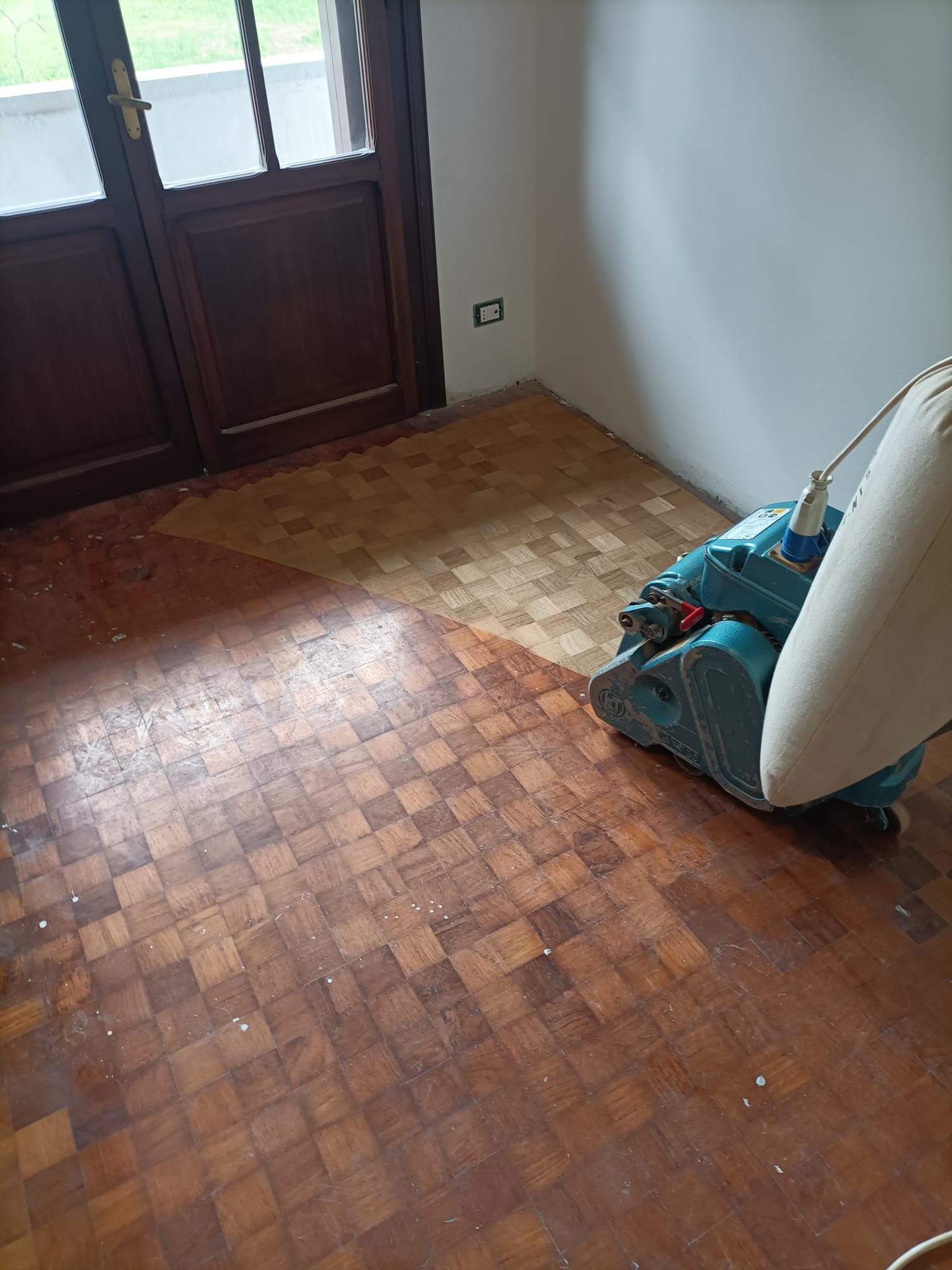 restauro-legno-parquet foto 1